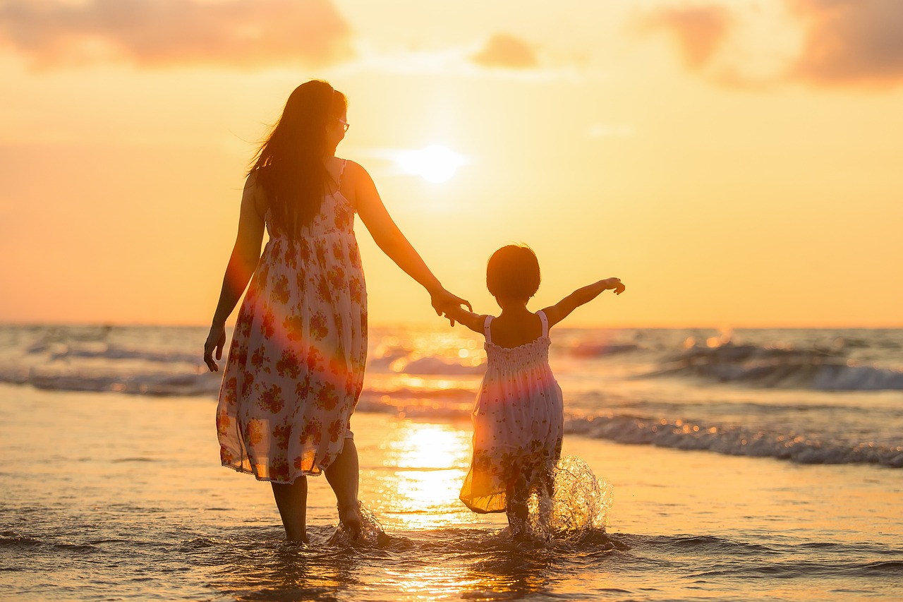 10 Fun Crafts for Celebrating Mother’s Day